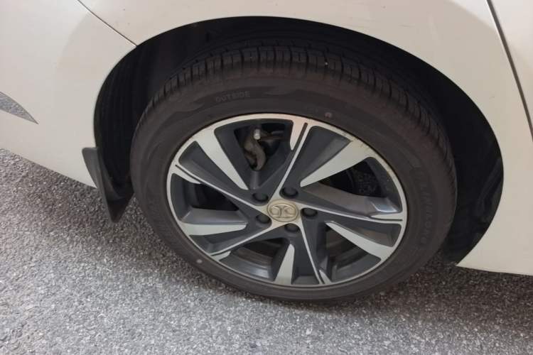 Used BAIC Beijing U7 2019 1.5T CVT New Smart Version China V Right Rear Wheel Hub