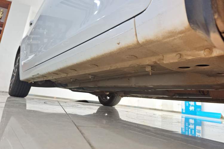 Used BAIC Beijing U7 2019 1.5T Manual Elite Version China VI Right Side Sill