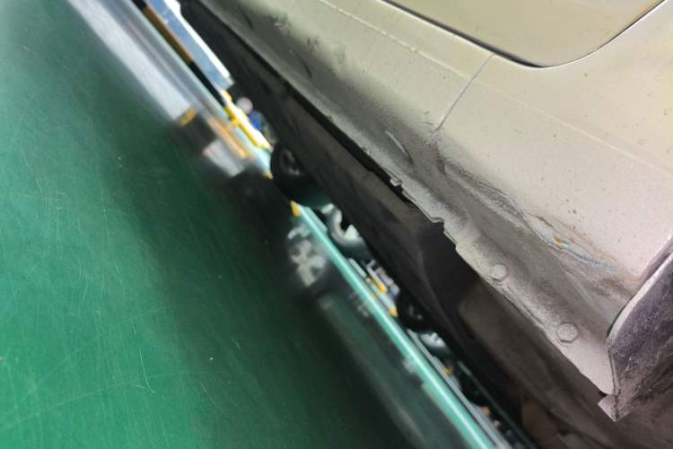 Used BAIC Beijing U7 2019 1.5T CVT New Smart Version China VI Emission Standard Right Side Sill