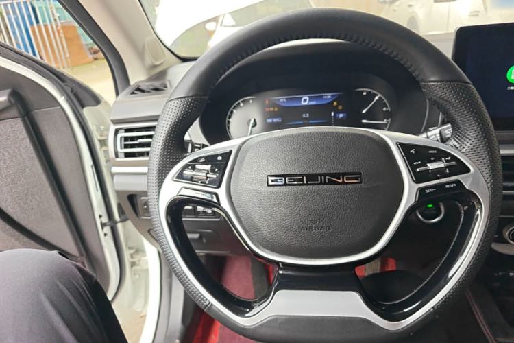 Used BAIC Beijing U7 2019 1.5T CVT Elite Version China VI Steering Wheel