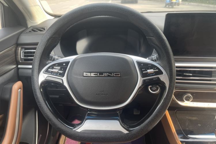Used BAIC Beijing U7 2019 1.5T CVT New Smart Version China VI Emission Standard Steering Wheel