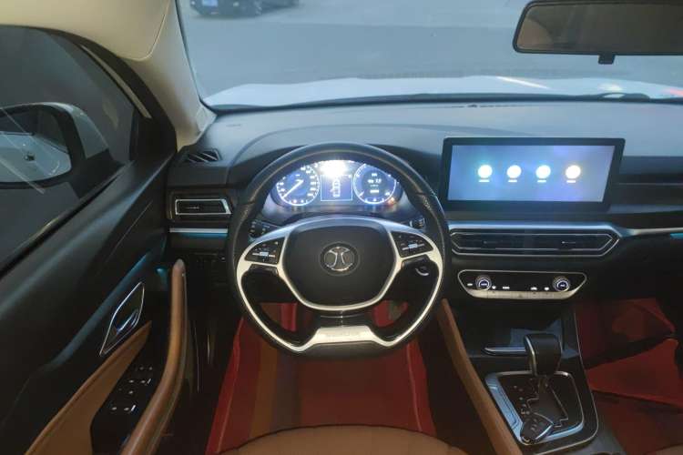 Used BAIC Beijing U7 2019 1.5T CVT New Smart Version China V Steering Wheel