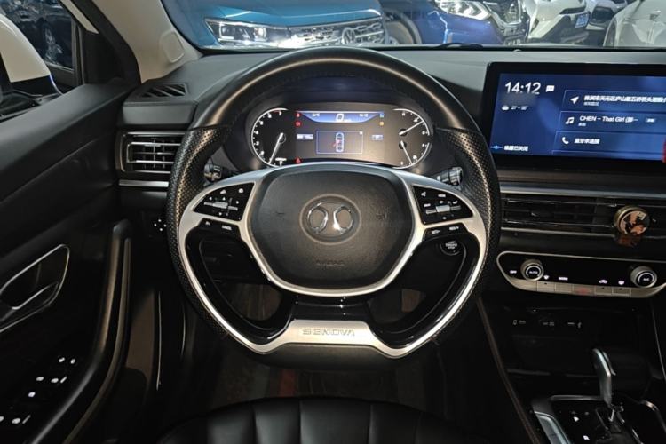 Used BAIC Beijing U7 2019 1.5T CVT Elite Version China VI Steering Wheel