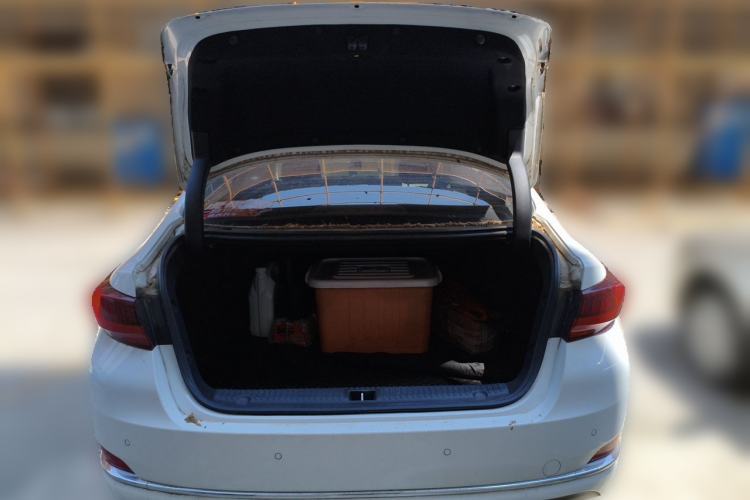 Used BAIC Beijing U7 2019 1.5T CVT Elite Version China VI Trunk