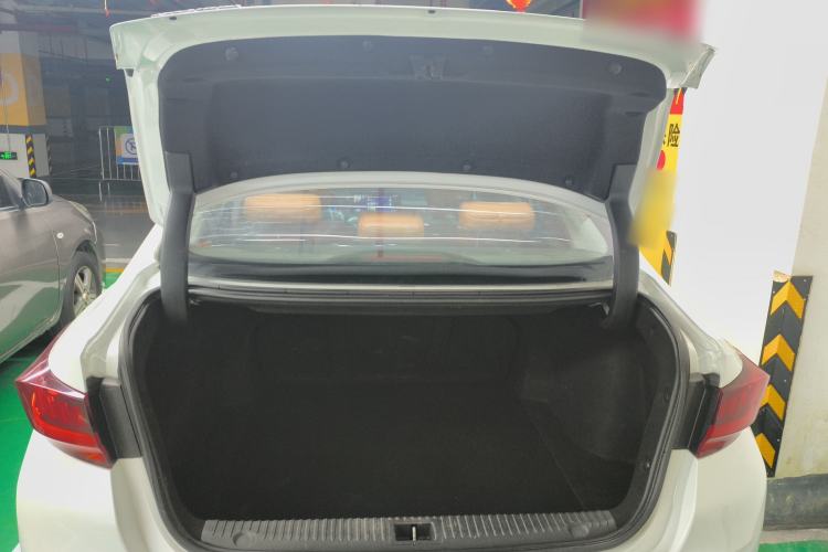 Used BAIC Beijing U7 2019 1.5T CVT New Smart Version China VI Emission Standard Trunk