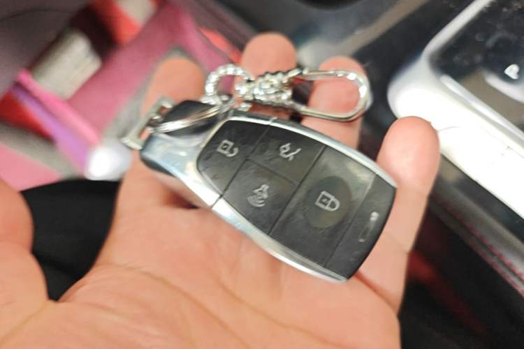 Used BAIC Beijing U7 2019 1.5T CVT Elite Version China VI Vehicle Key