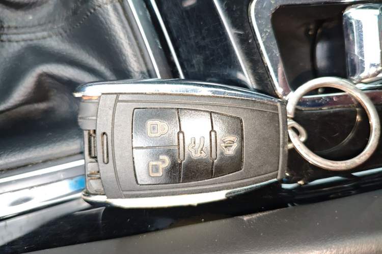 Used BAIC Beijing U7 2019 1.5T Manual Elite Version China V Emission Standard Vehicle Key