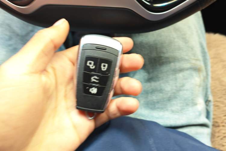 Used BAIC Beijing U7 2019 1.5T CVT New Smart Version China V Vehicle Key