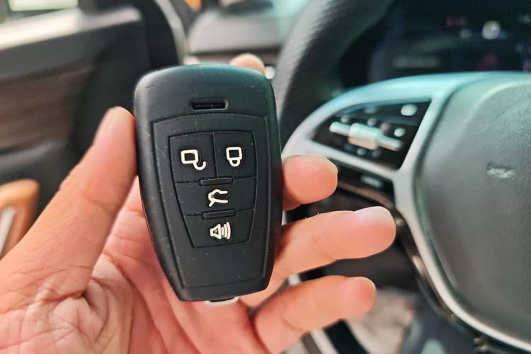 Used BAIC Beijing U7 2019 1.5T CVT New Smart Version China V Vehicle Key