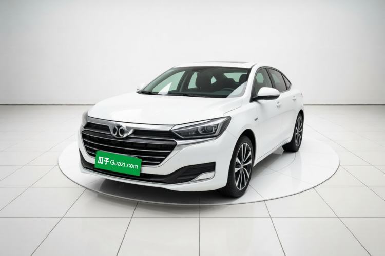 Used BAIC Beijing U7 2019 1.5T Manual Elite Version China V Emission Standard Guazi used car, China used car export, Used car for sale, Used  cars, Cheapest cars for sale