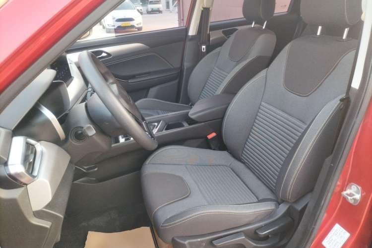 Used BAIC Beijing X3 2019 1.5T CVT Glory Edition Left Front Seat