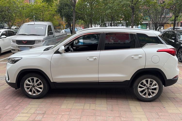 Used BAIC Beijing X3 2019 1.5T CVT Glory Edition Exterior 5