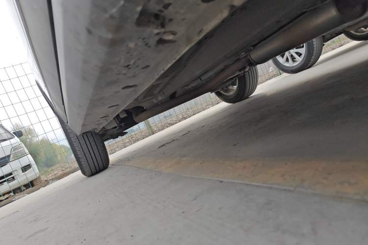 Used BAIC Beijing X3 2019 1.5T CVT Glory Edition Right Side Sill
