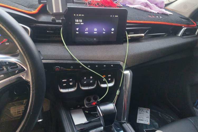 Used BAIC Beijing X3 2019 1.5T CVT Star Edition Audio And AC Panel