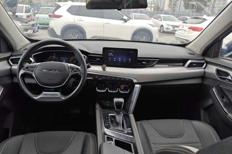 Used BAIC Beijing X3 2019 1.5T CVT Glory Edition Center Console