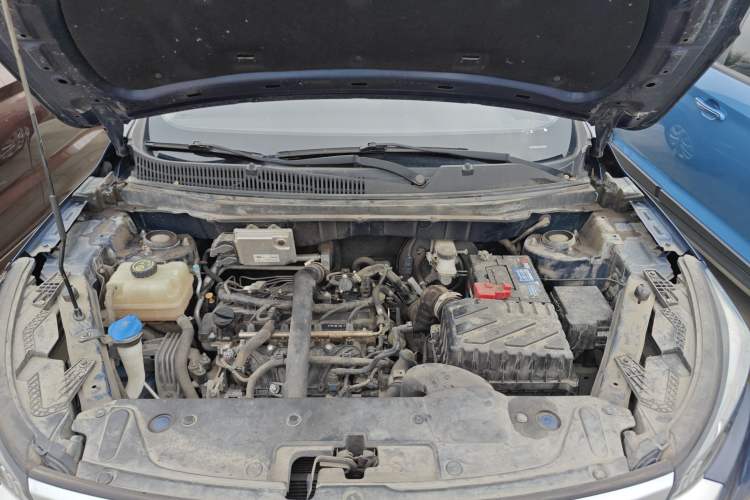 Used BAIC Beijing X3 2019 1.5T CVT Glory Edition Engine Bay