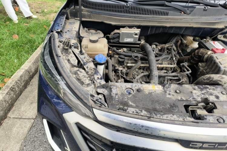 Used BAIC Beijing X3 2019 1.5T Manual Glory Edition Engine Bay Right