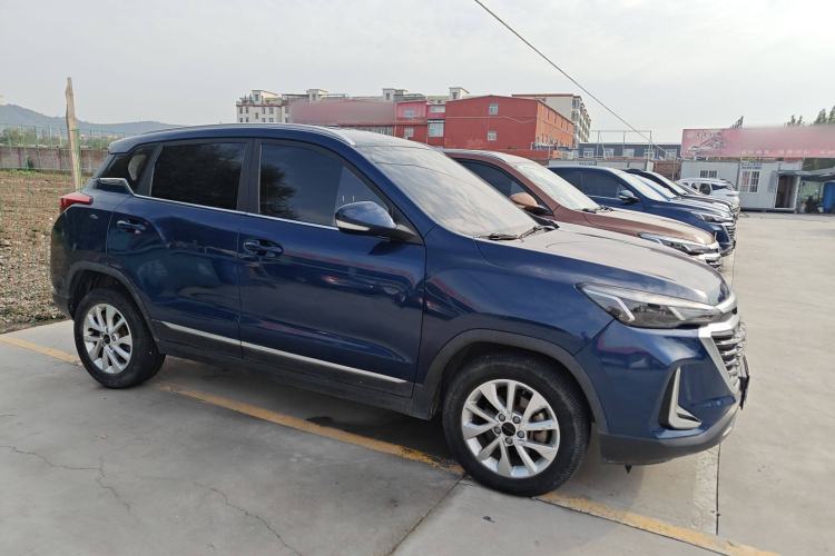 Used BAIC Beijing X3 2019 1.5T CVT Glory Edition Exterior 2