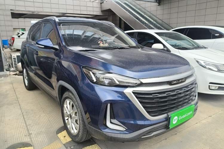 Used BAIC Beijing X3 2019 1.5T CVT Glory Edition Front Right 45 Deg