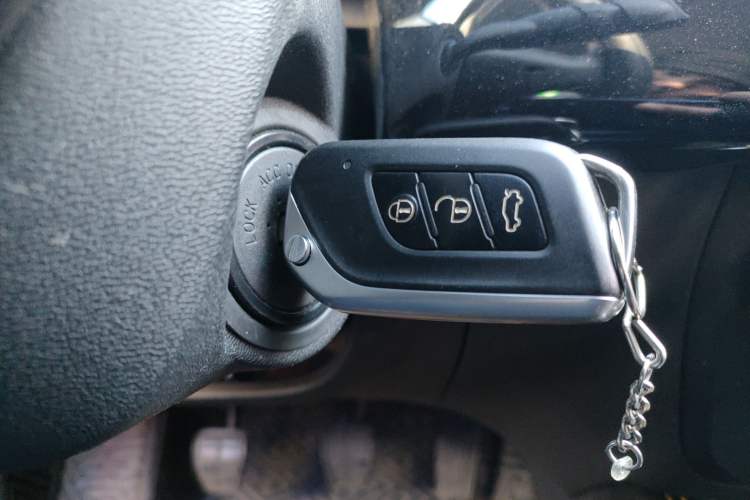 Used BAIC Beijing X3 2019 1.5T Manual Glory Edition Interior 1