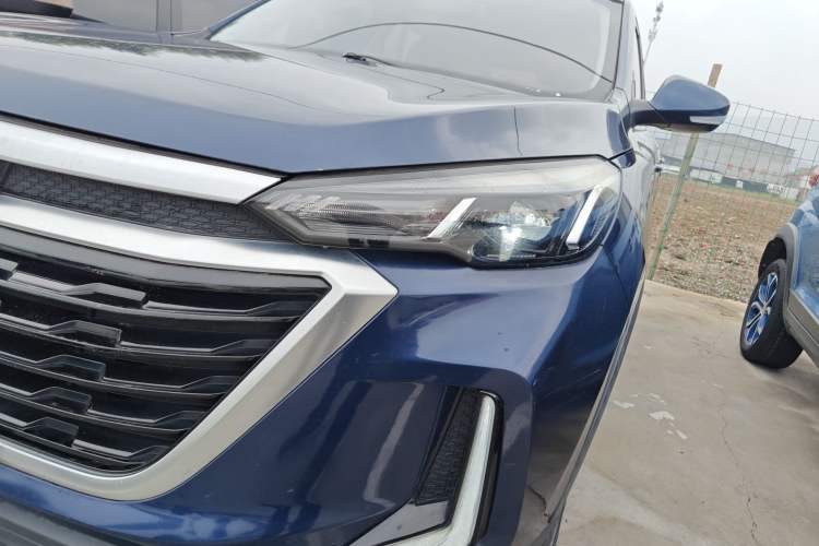 Used BAIC Beijing X3 2019 1.5T CVT Glory Edition Left Front Headlight