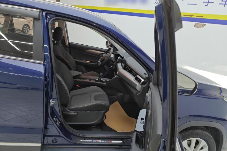 Used BAIC Beijing X3 2019 1.5T Manual Glory Edition Right Front Seat