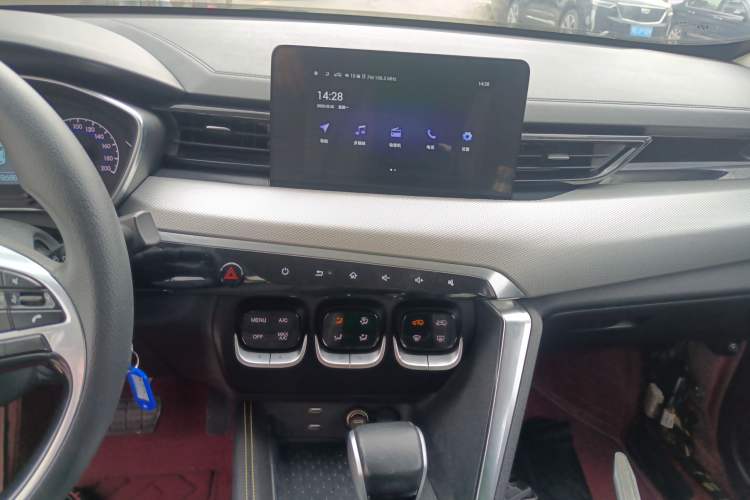 Used BAIC Beijing X3 2019 1.5L Automatic Glory Edition Audio And AC Panel