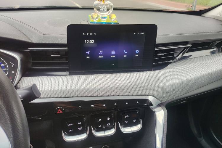 Used BAIC Beijing X3 2019 1.5T CVT Glory Edition Audio And AC Panel