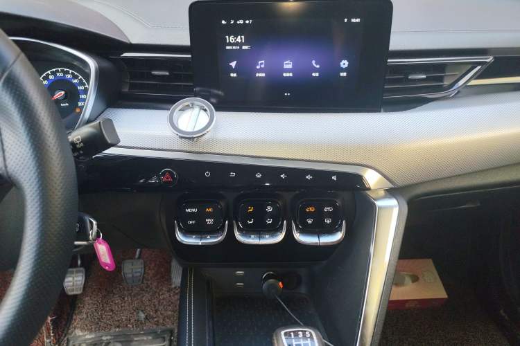 Used BAIC Beijing X3 2019 1.5L Manual Glory Edition Audio And AC Panel