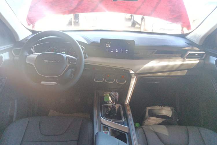 Used BAIC Beijing X3 2019 1.5L Manual Glory Edition Center Console