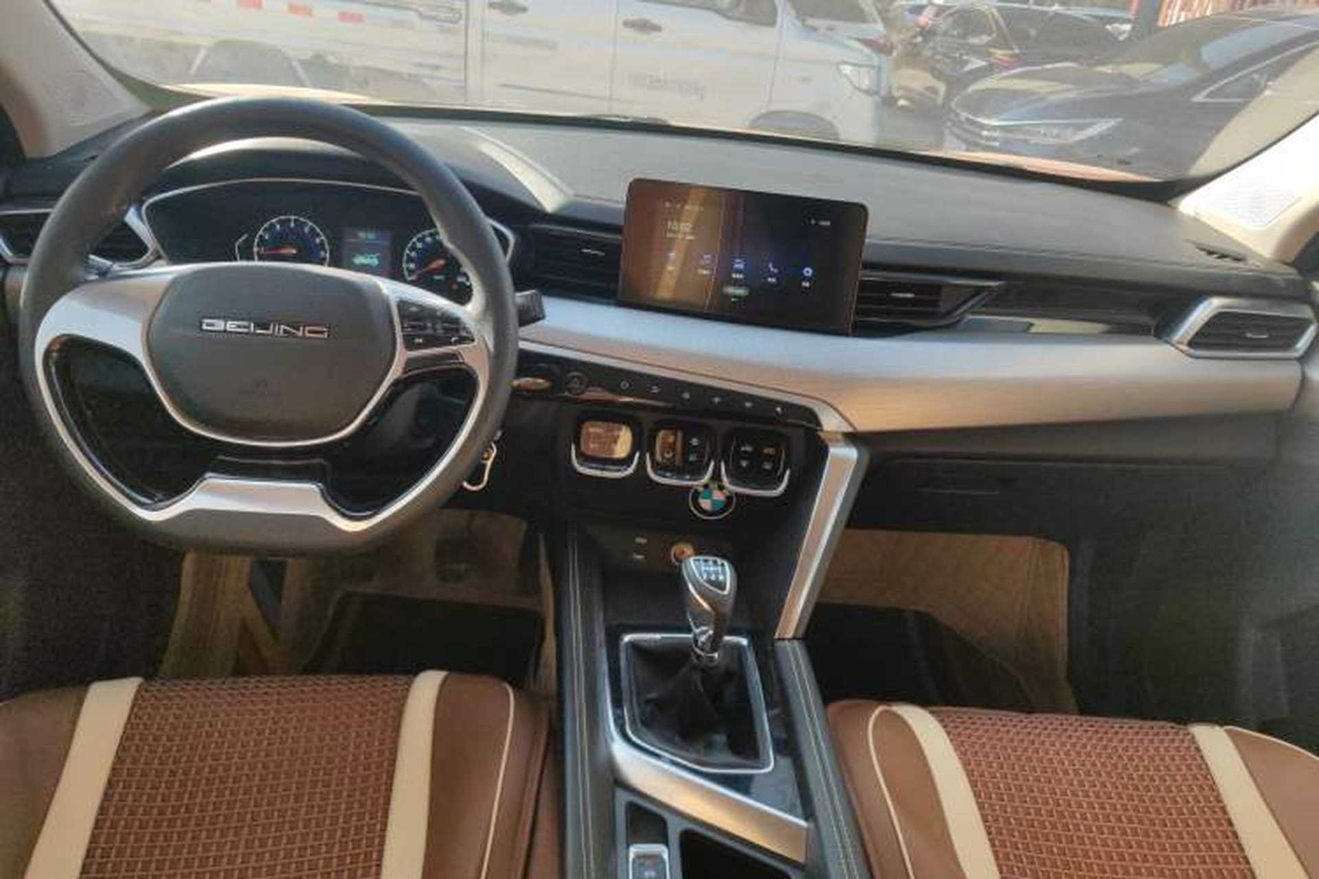 Used BAIC Beijing X3 2019 1.5L Manual Glory Edition Center Console