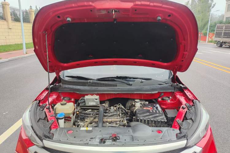 Used BAIC Beijing X3 2019 1.5T CVT Glory Edition Engine Bay