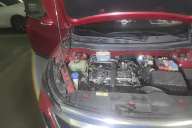 Used BAIC Beijing X3 2019 1.5T Manual Glory Edition Engine Bay Right