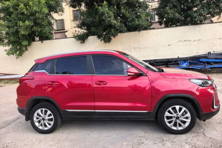 Used BAIC Beijing X3 2019 1.5T Manual Glory Edition Exterior 1