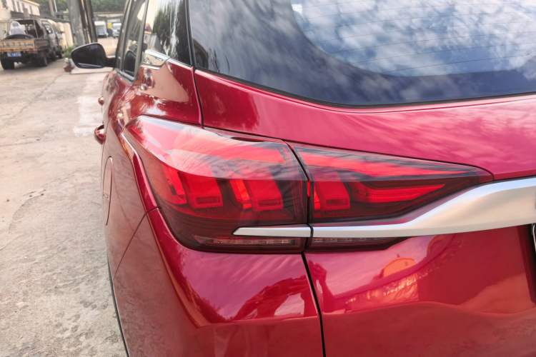 Used BAIC Beijing X3 2019 1.5T Manual Glory Edition Exterior 6