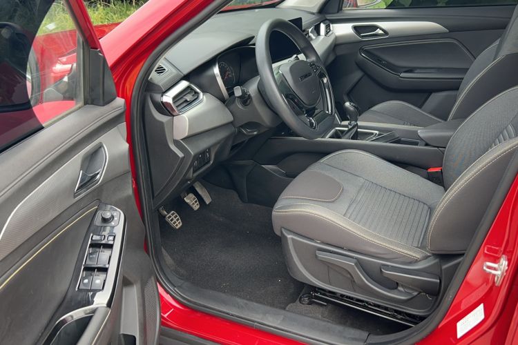 Used BAIC Beijing X3 2019 1.5T Manual Glory Edition Interior 1