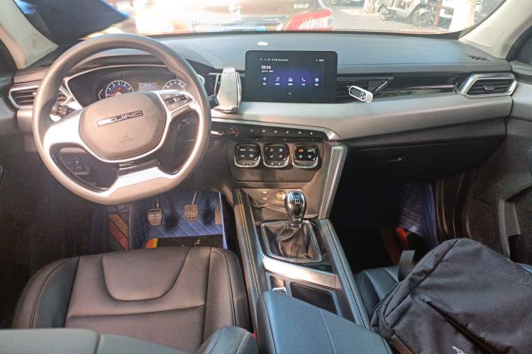 Used BAIC Beijing X3 2019 1.5T Manual Glory Edition Interior 2