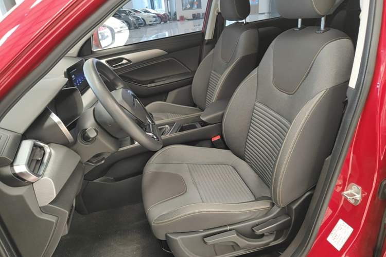 Used BAIC Beijing X3 2019 1.5T Manual Glory Edition Left Front Seat