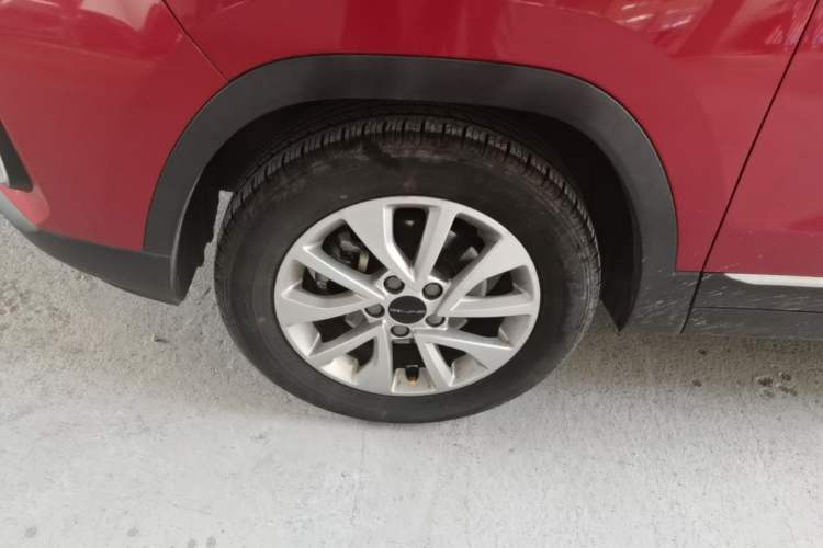 Used BAIC Beijing X3 2019 1.5T Manual Glory Edition Left Front Wheel Hub