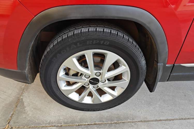 Used BAIC Beijing X3 2019 1.5T Manual Glory Edition Left Front Wheel Hub