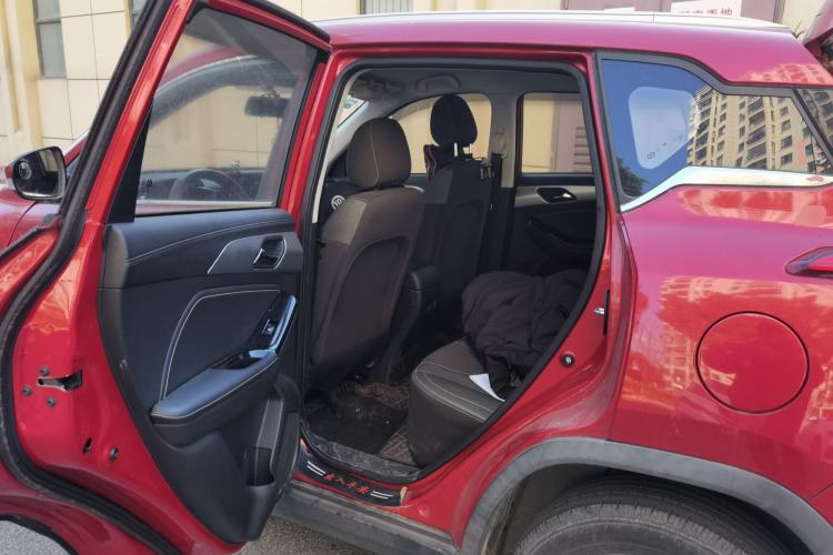 Used BAIC Beijing X3 2019 1.5T Manual Glory Edition Left Rear Seat