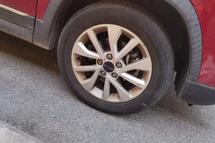 Used BAIC Beijing X3 2019 1.5T Manual Glory Edition Right Front Wheel Hub