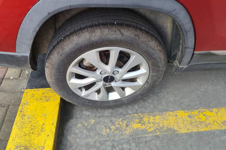 Used BAIC Beijing X3 2019 1.5L Manual Glory Edition Right Rear Wheel Hub