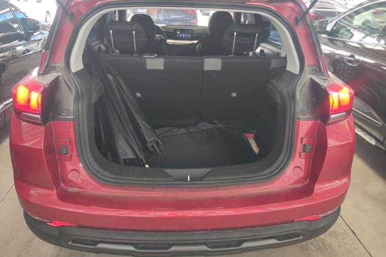 Used BAIC Beijing X3 2019 1.5T CVT Glory Edition Trunk