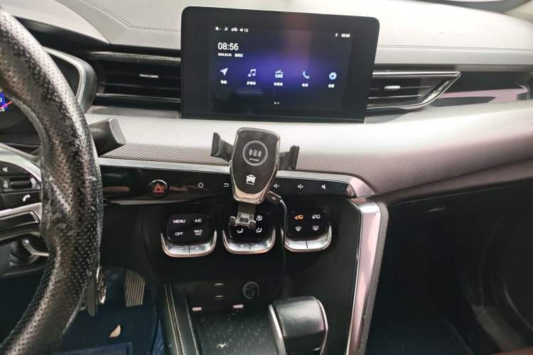 Used BAIC Beijing X3 2019 1.5T CVT Glory Edition Audio And AC Panel