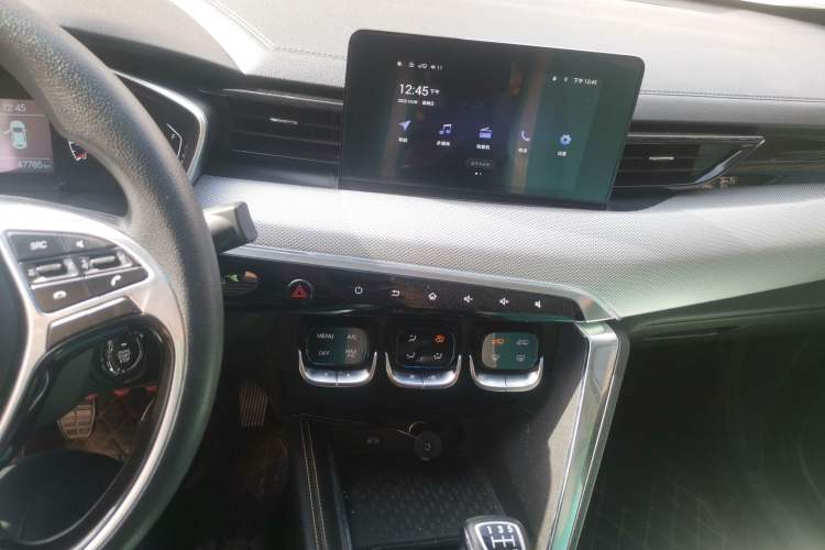 Used BAIC Beijing X3 2019 1.5L Manual Glory Edition Audio And AC Panel