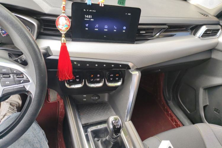 Used BAIC Beijing X3 2019 1.5T Manual Glory Edition Audio And AC Panel