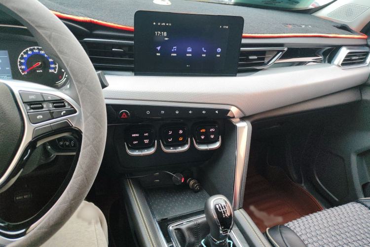 Used BAIC Beijing X3 2019 1.5T Manual Glory Edition Audio And AC Panel
