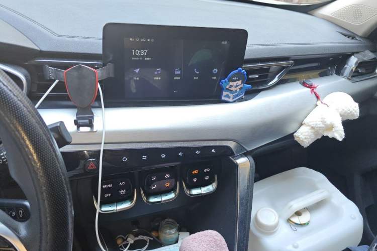 Used BAIC Beijing X3 2019 1.5T CVT Glory Edition Audio And AC Panel