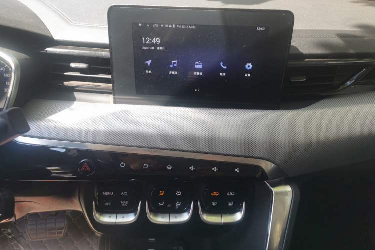 Used BAIC Beijing X3 2019 1.5T CVT Glory Edition Audio And AC Panel